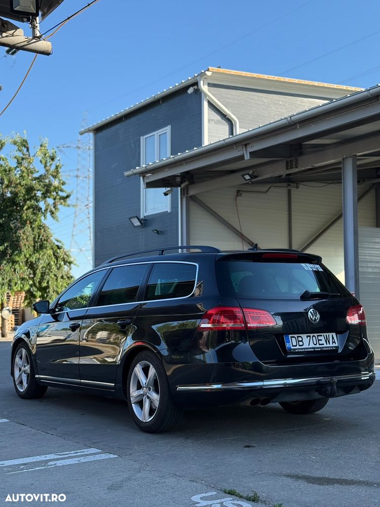 Volkswagen Passat 2.0 TDI Blue TDI DSG Comfortline - 4
