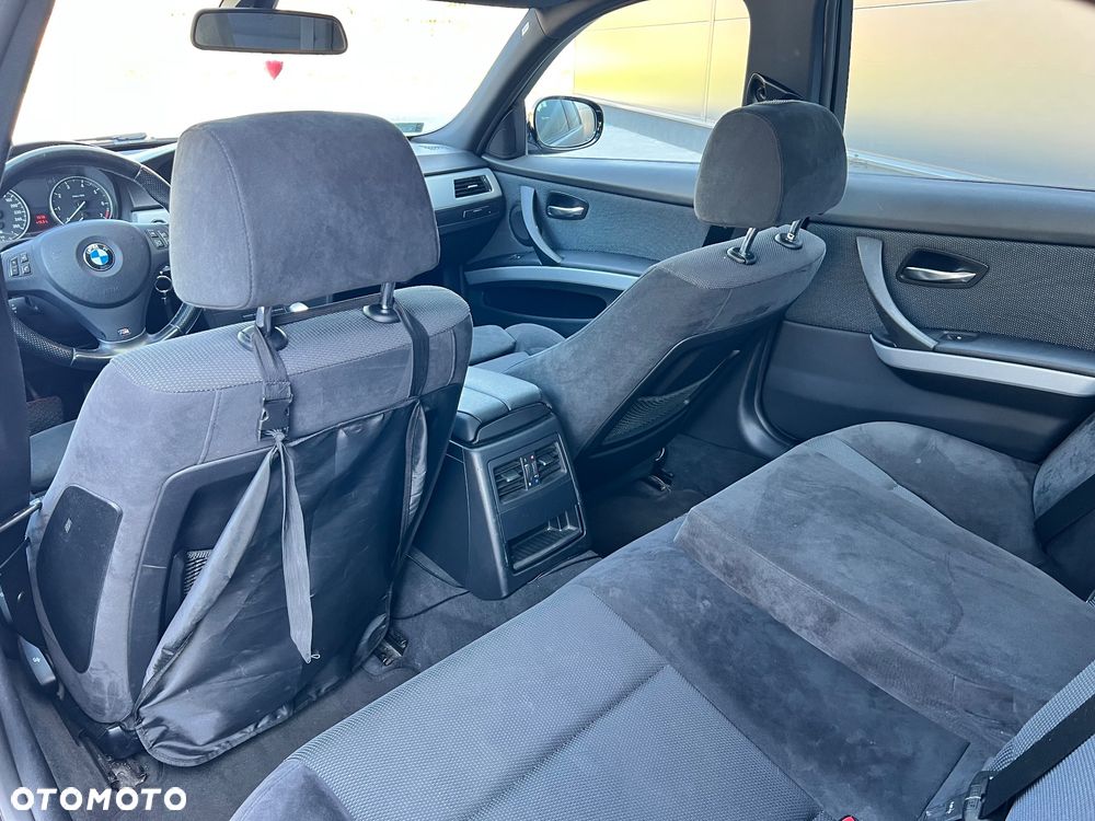 BMW Seria 3 - 23