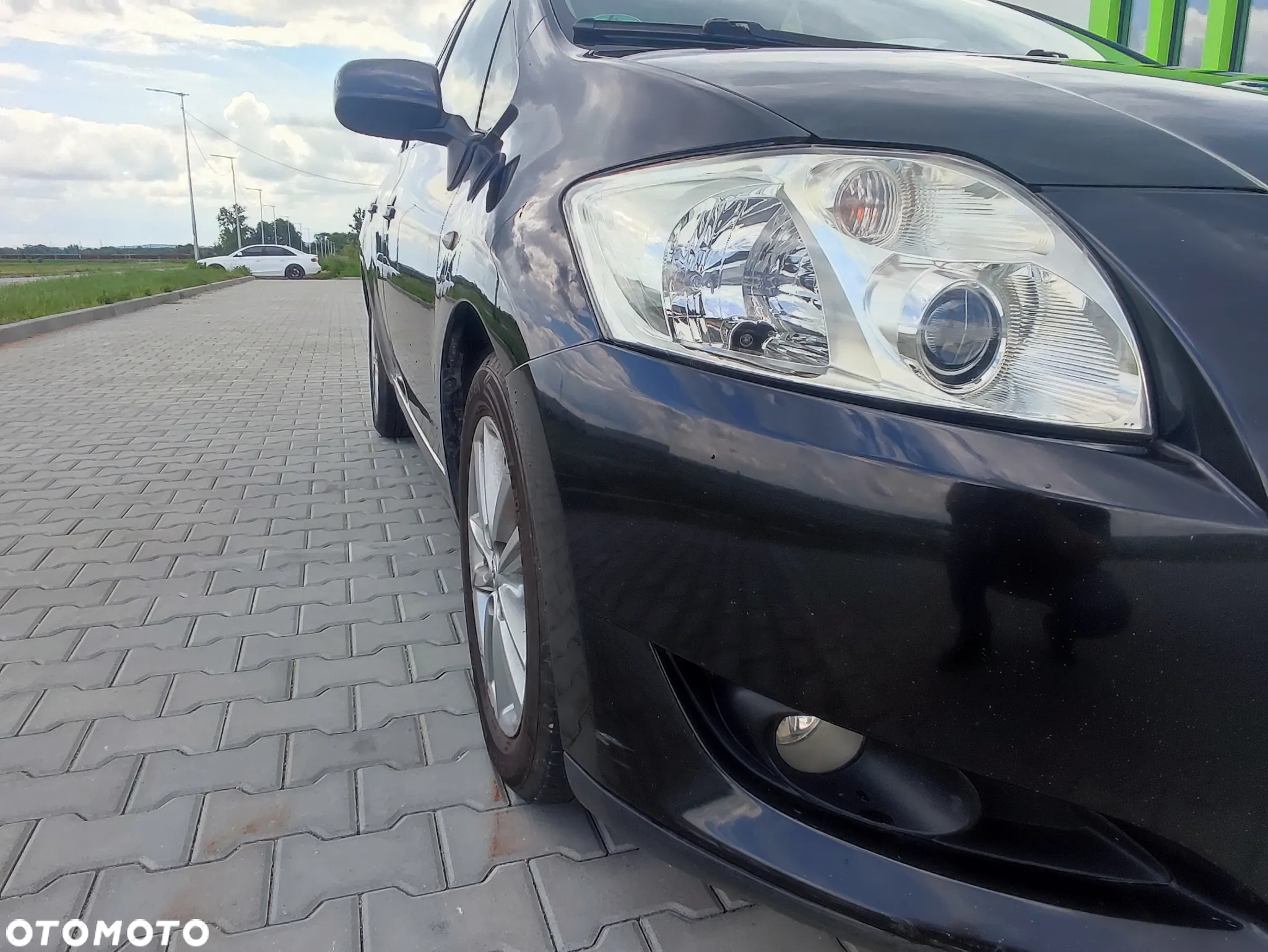 Toyota Auris 2.0 D-4D Sol - 14