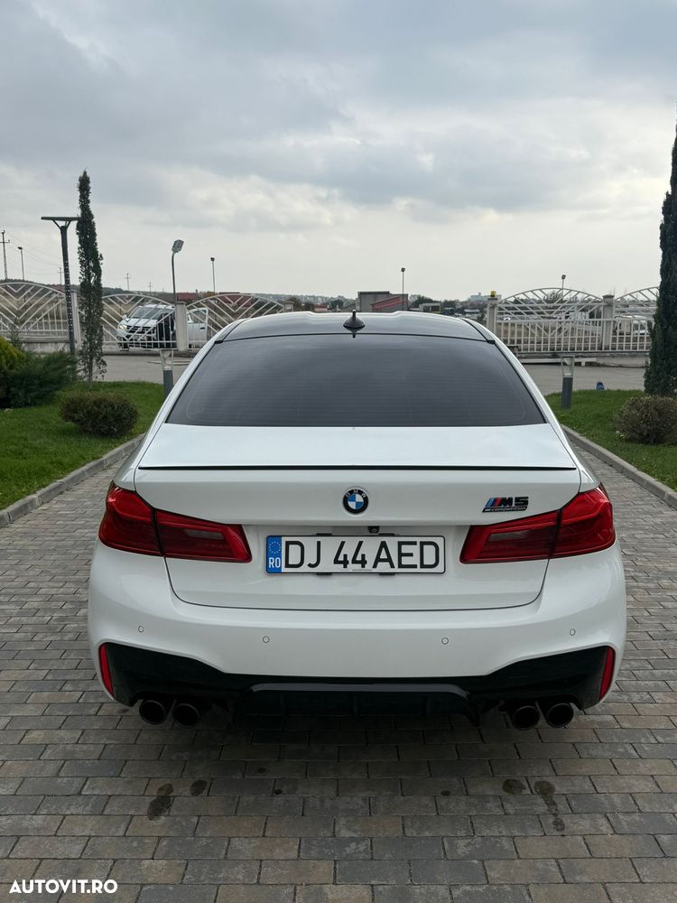 BMW M5 Competition - 5