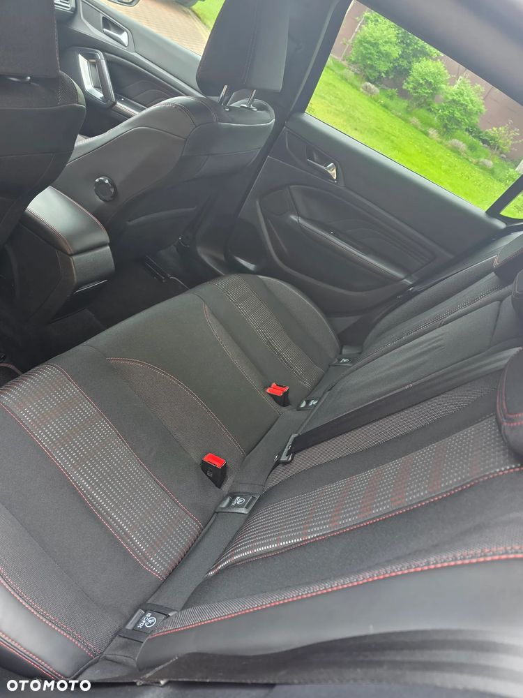 Peugeot 308 - 10