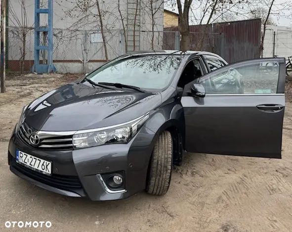 Toyota Corolla 1.6 Premium - 1