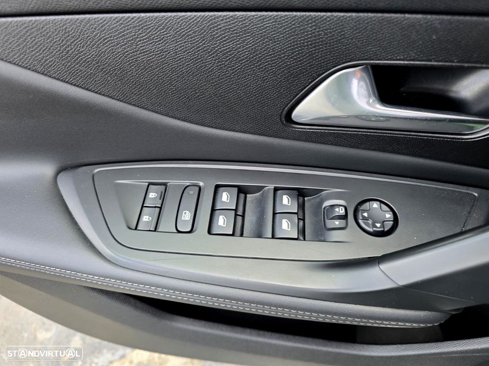 Peugeot 308 - 19