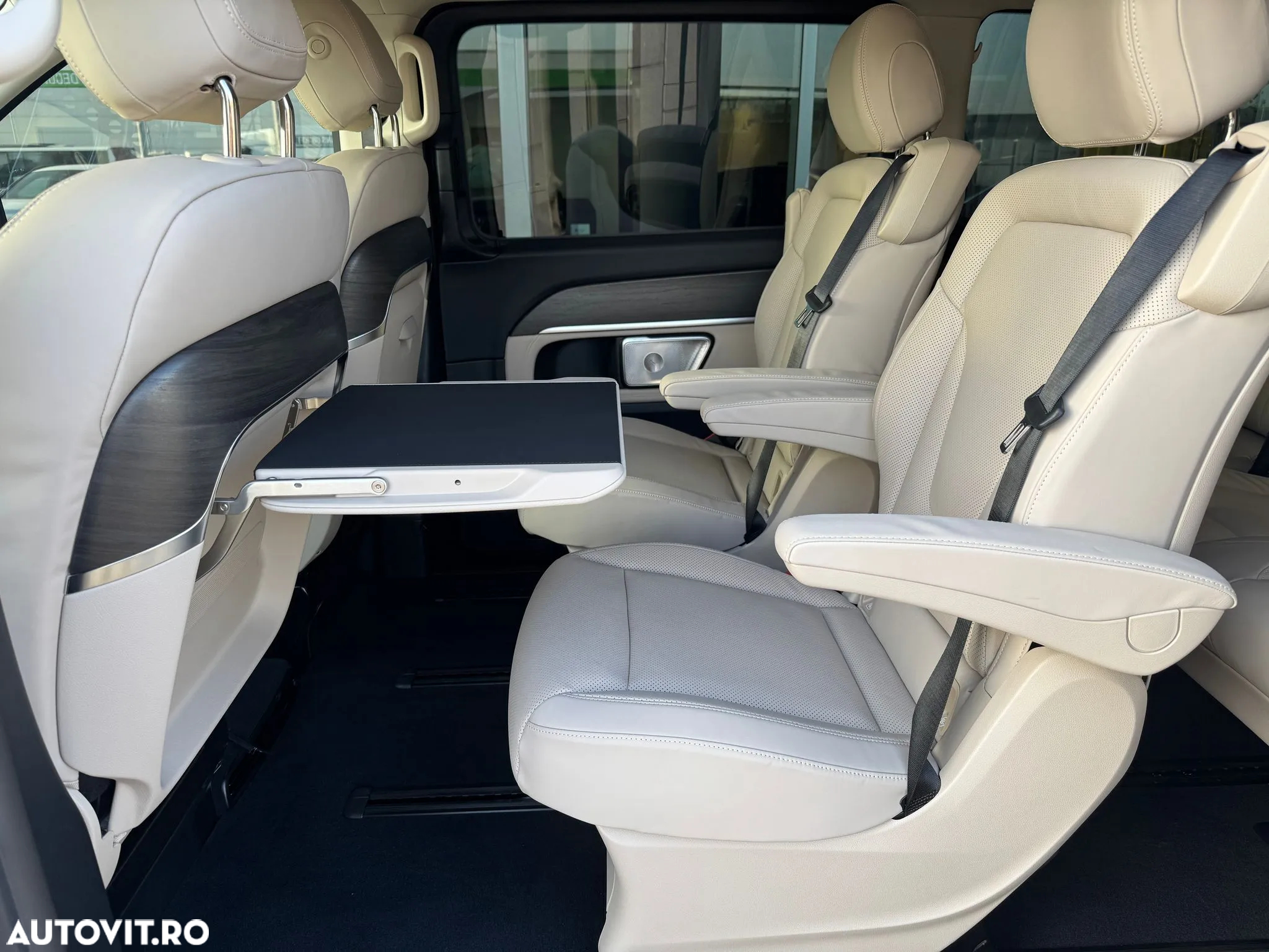 Mercedes-Benz V 300 d Combi Extra-lung 237 CP AWD 9AT Exclusive - 12