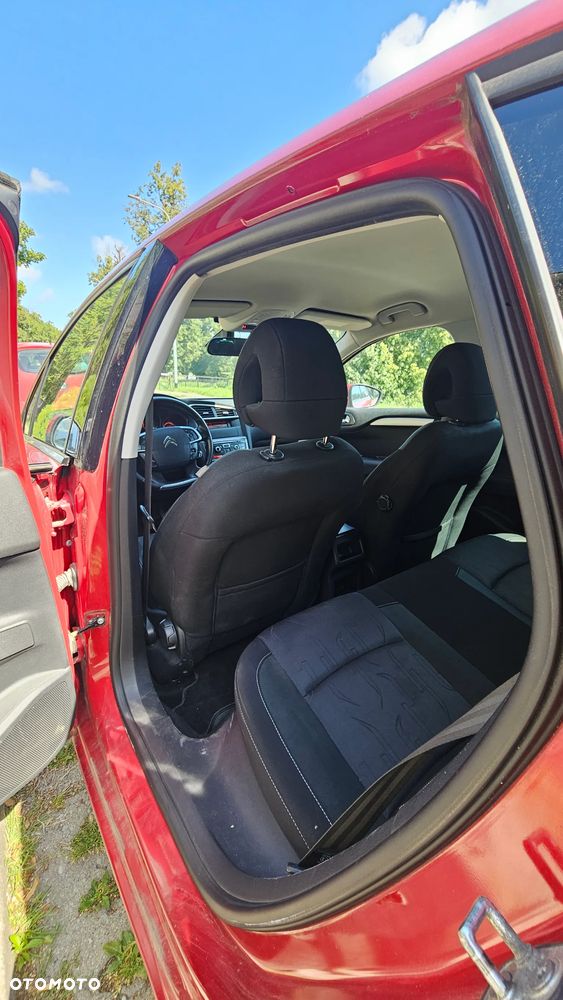 Citroën C4 1.6 HDi SX - 31