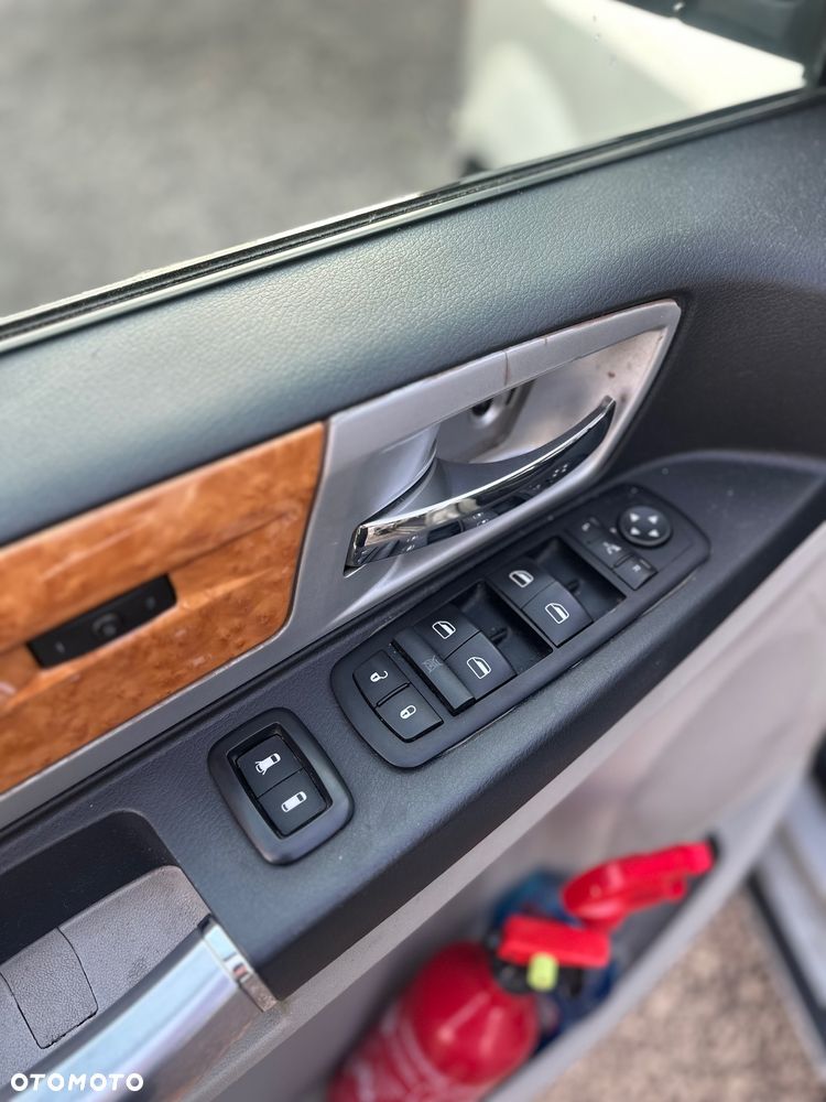 Chrysler Grand Voyager 2.8 CRD Limited - 13