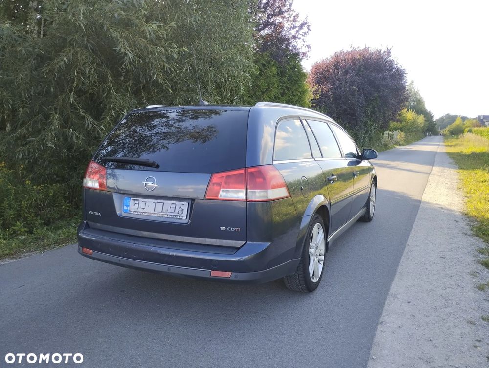 Opel Vectra 1.9 CDTI Edition - 3