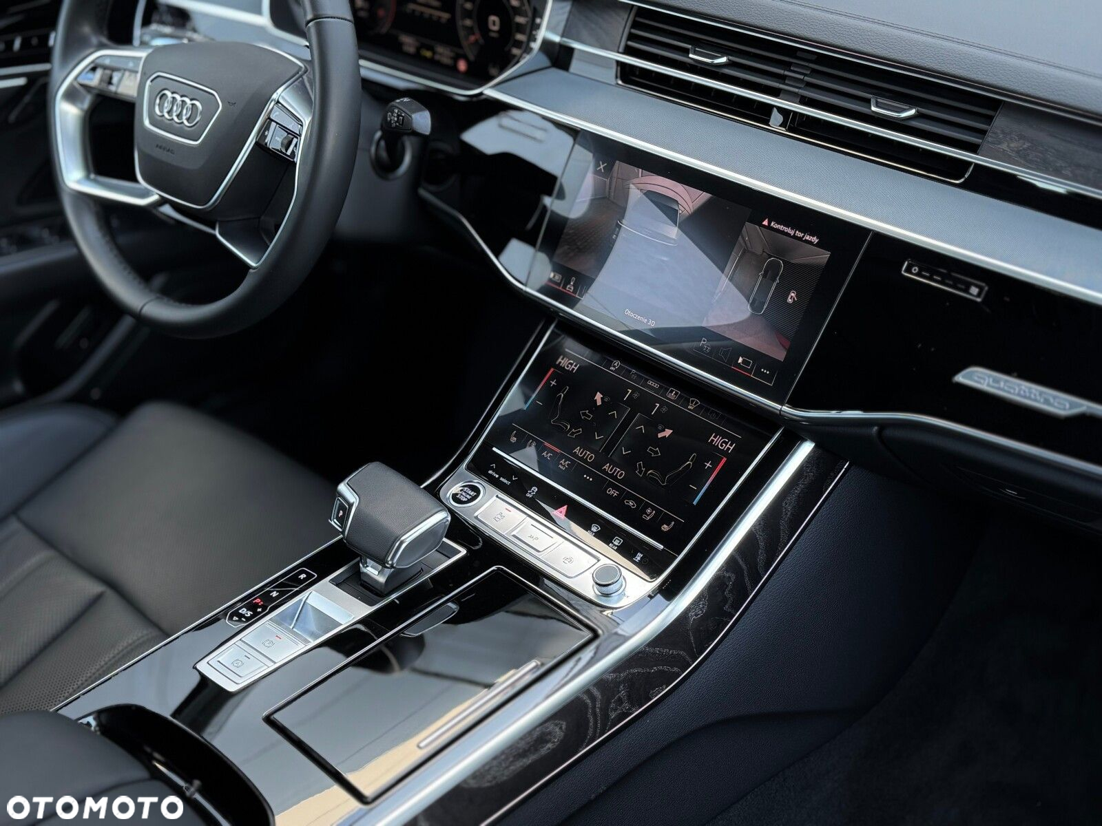 Audi A8 - 14