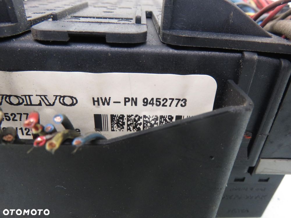 BSI FORD MONDEO MK3 III 2.5 V6 9452772 9452773 - 3
