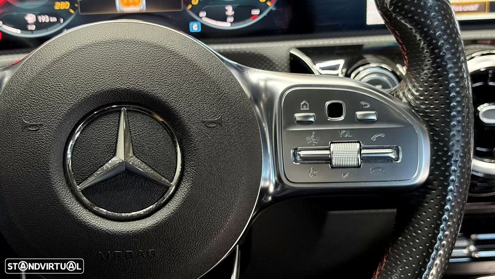 Mercedes-Benz A 200 AMG Line - 22
