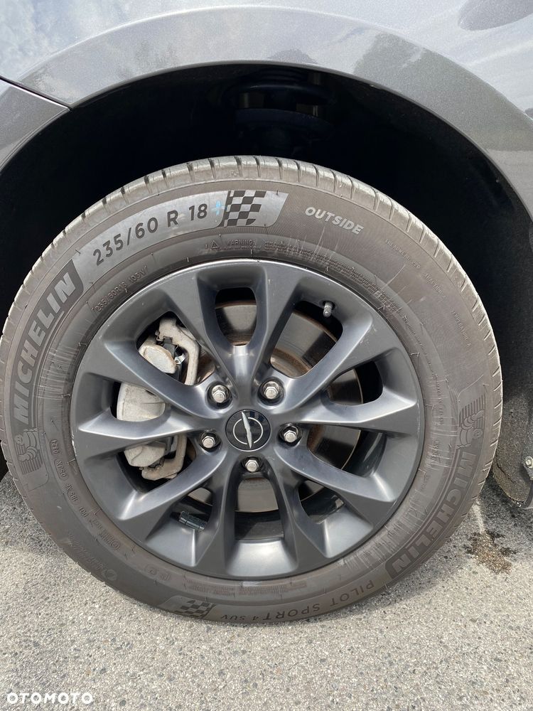 Chrysler Pacifica - 14