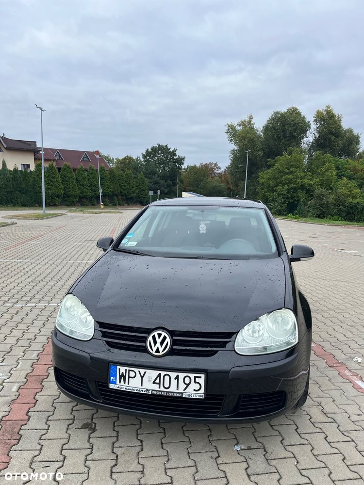 Volkswagen Golf - 2