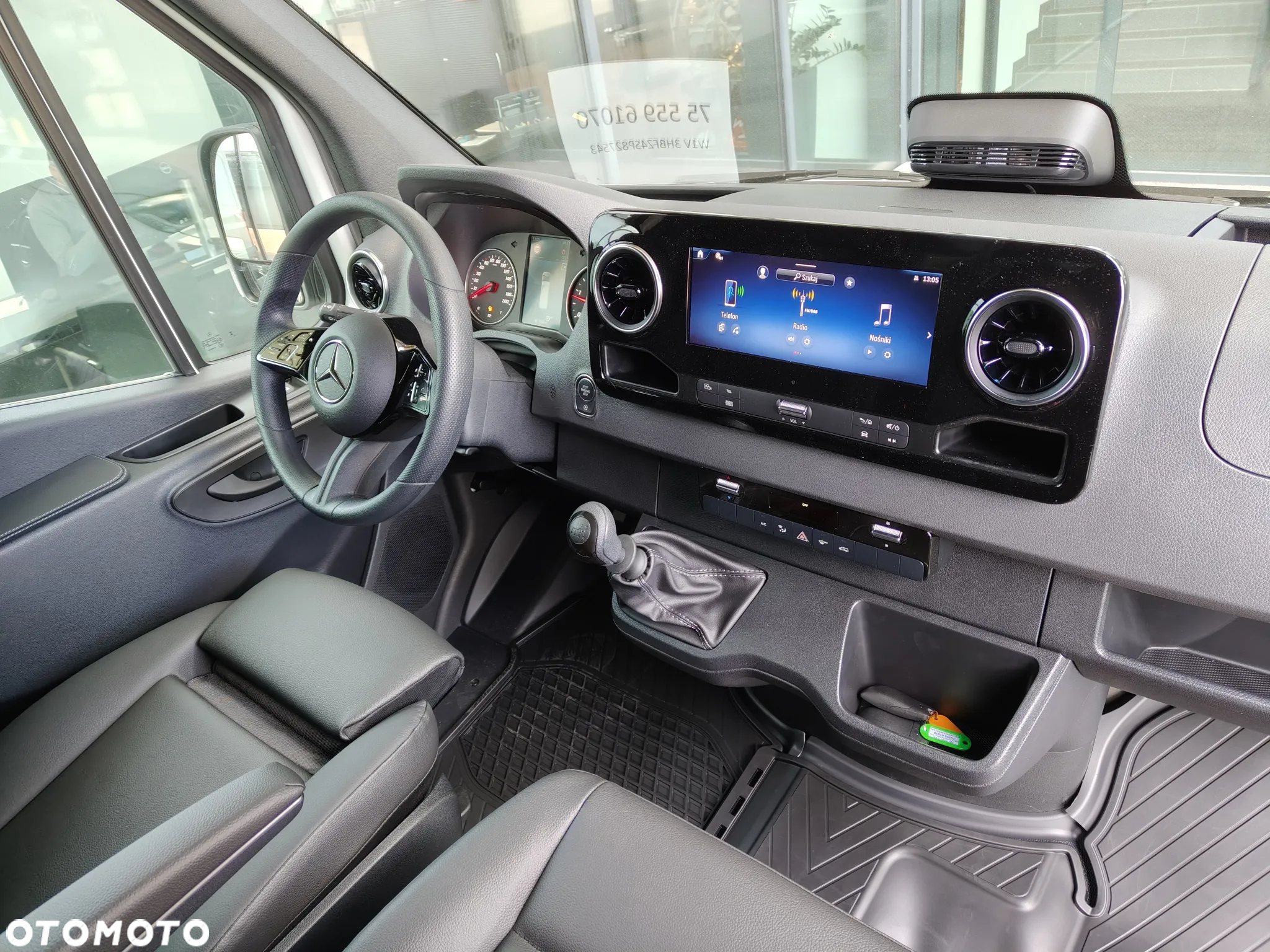 Mercedes-Benz Sprinter - 17