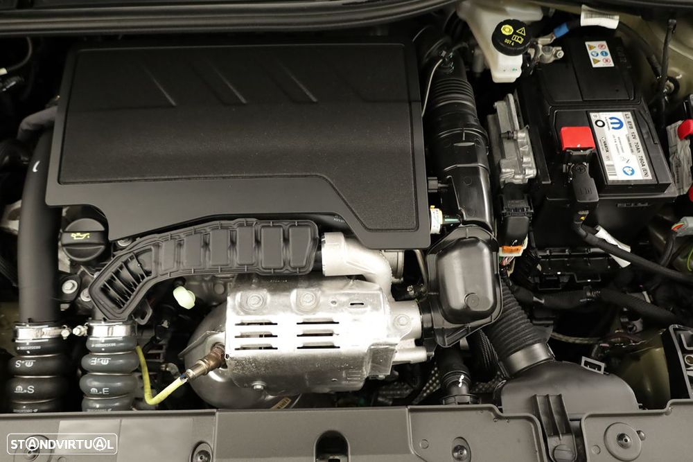 Peugeot 208 1.2 PureTech Style - 24