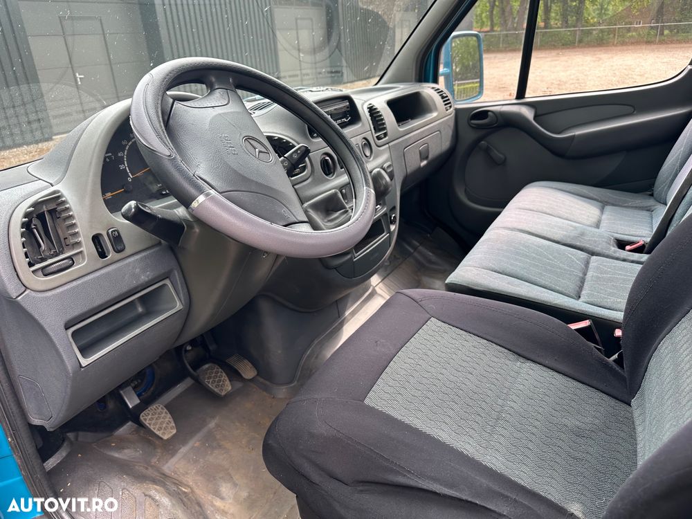 Mercedes-Benz Sprinter - 5