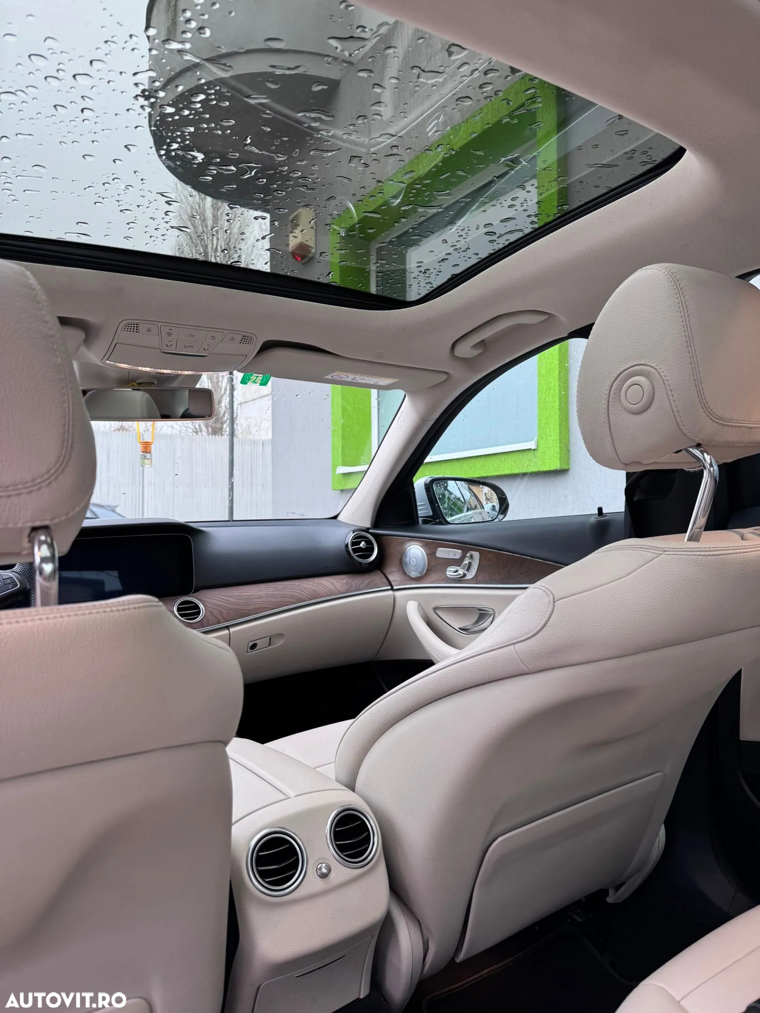 Mercedes-Benz E 200 d 9G-TRONIC - 6