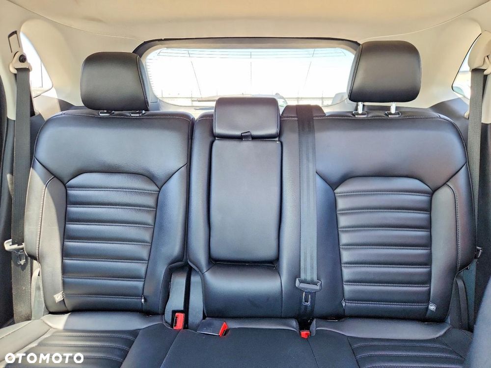 Ford Edge - 12