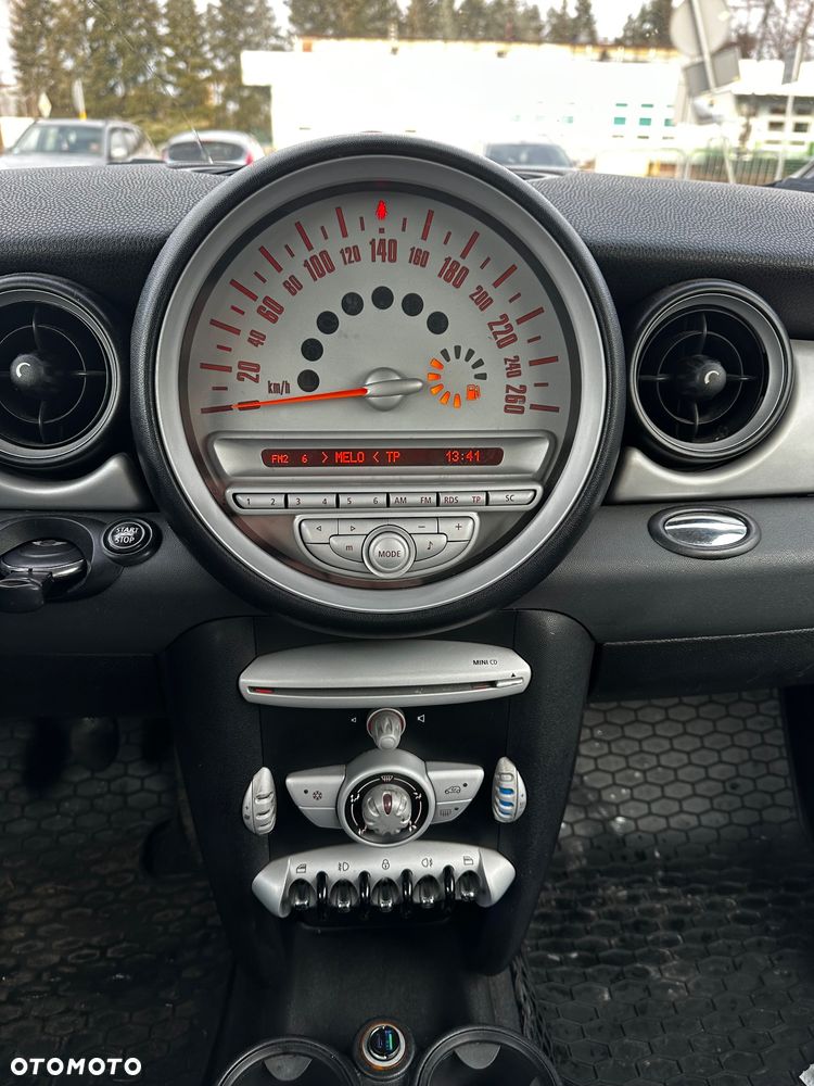 MINI Clubman Cooper D - 15