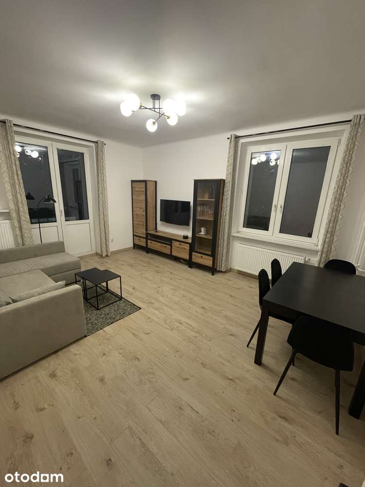 Wynajmę dwupokojowe mieszkanie na bliskim Grochowie.