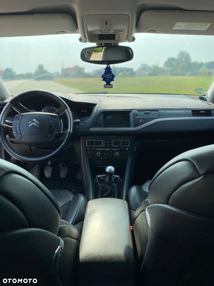 Citroën C5 2.2 HDi Exclusive - 22