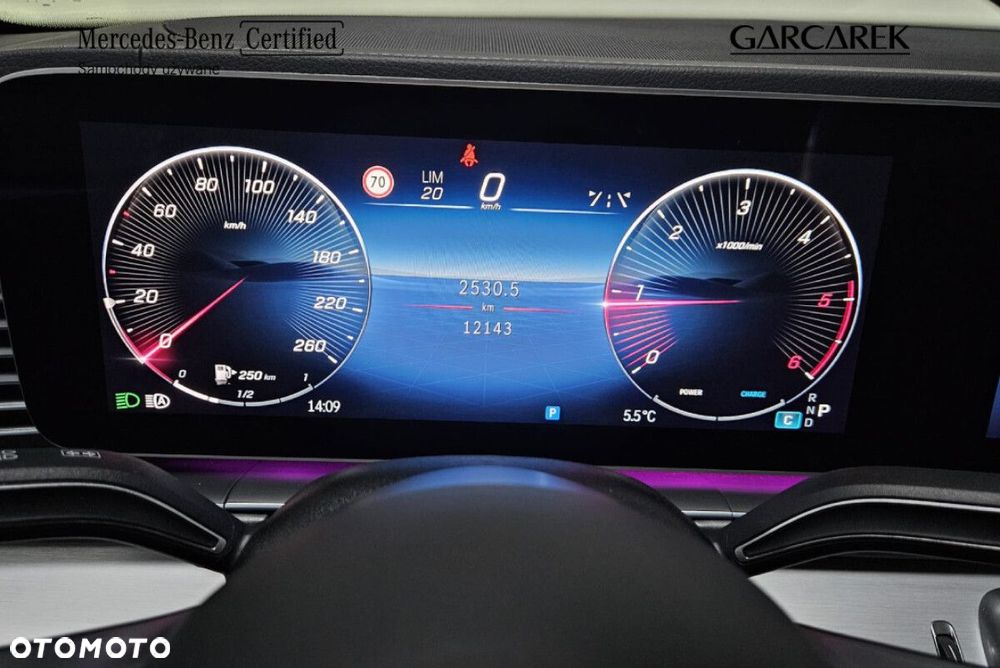 Mercedes-Benz GLE - 27