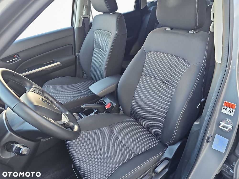 Suzuki Vitara 1.0 Boosterjet Premium 2WD - 13