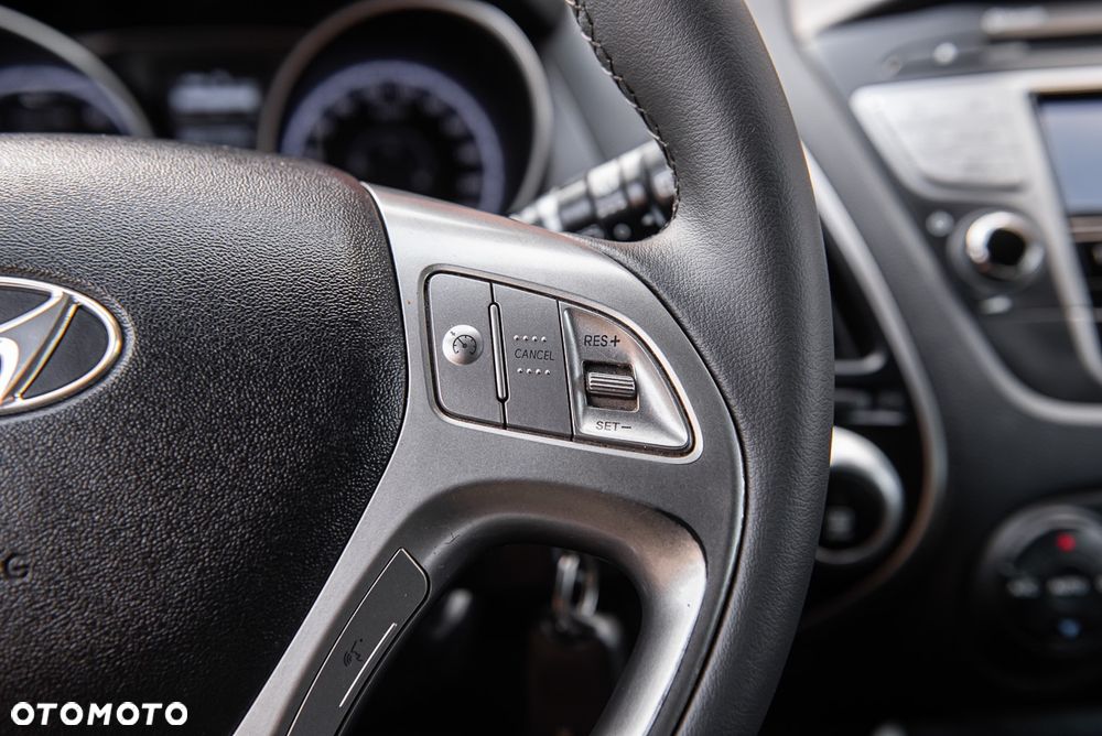 Hyundai ix35 2.0 CRDi 4WD Premium - 9