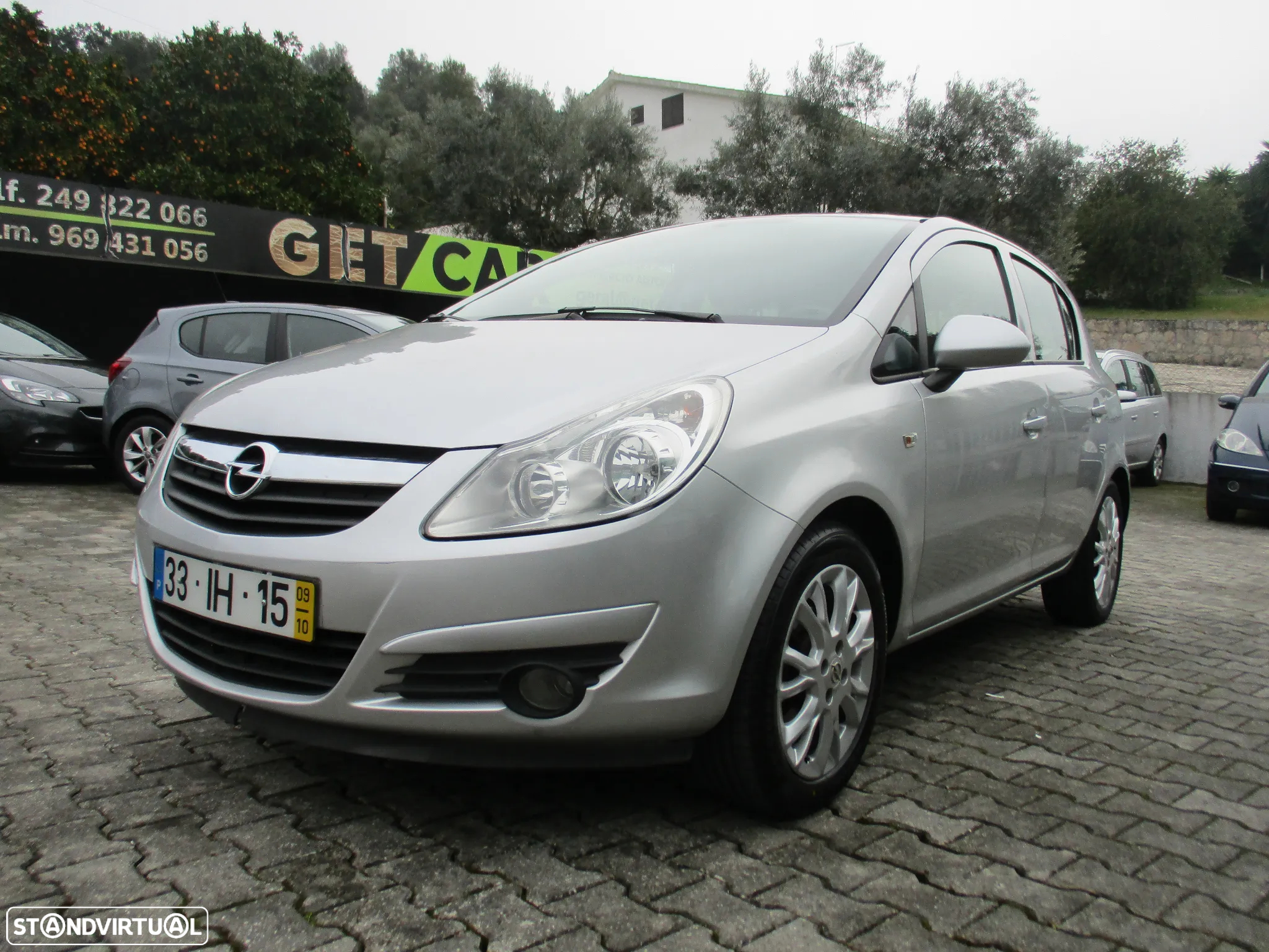 Opel Corsa 1.2 Enjoy - 2