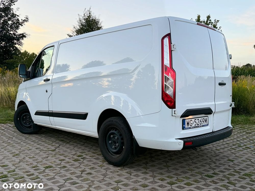 Ford Transit Custom - 7