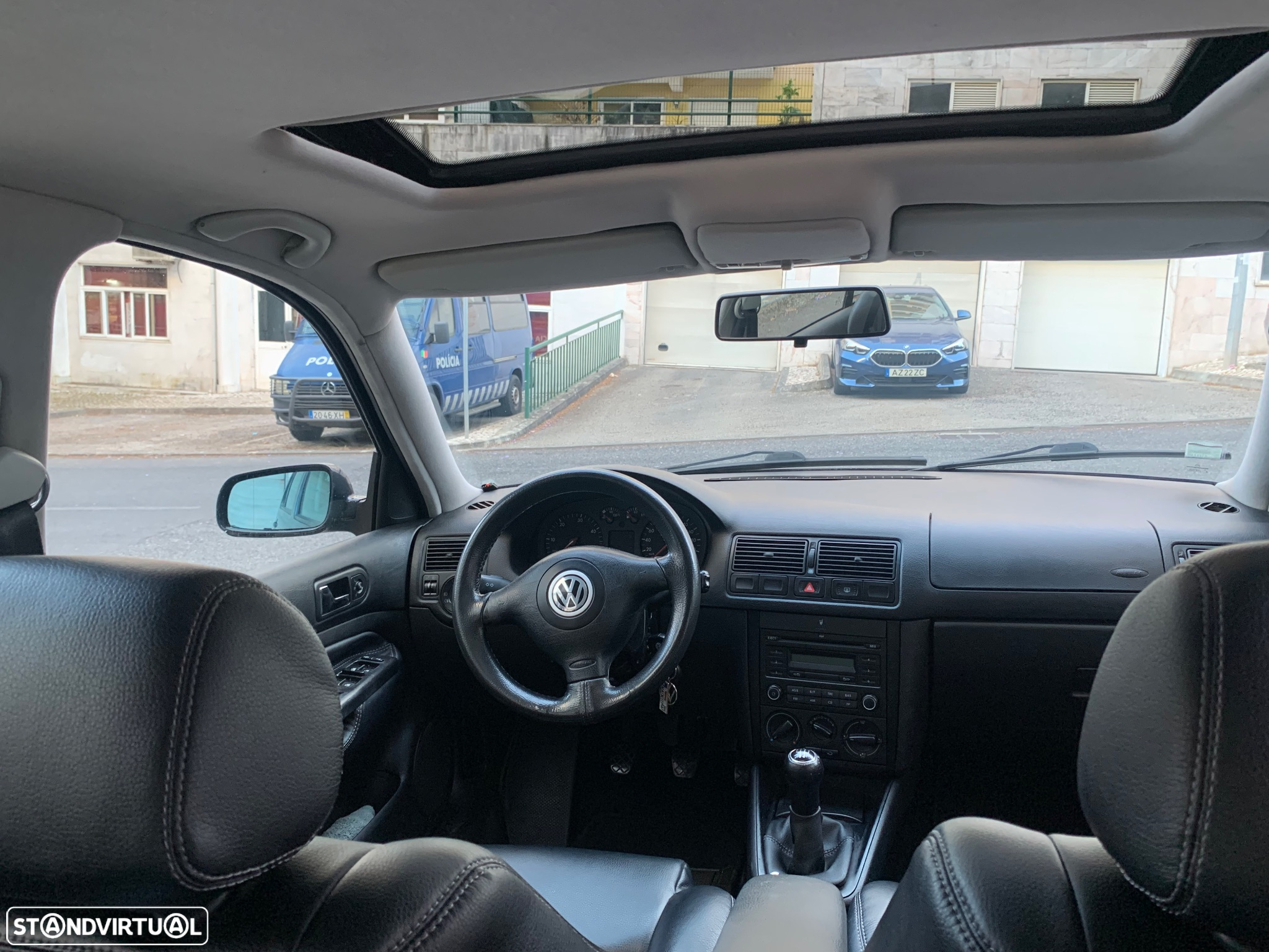 VW Golf 1.9 TDi Highline - 9