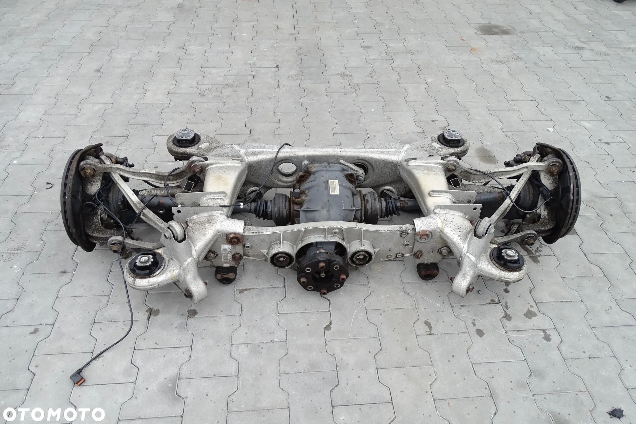 SANKI TYŁ KOMPLETNE MOST DYFER MERCEDES CL W216 5.5 A2163503300 CL500 - 1