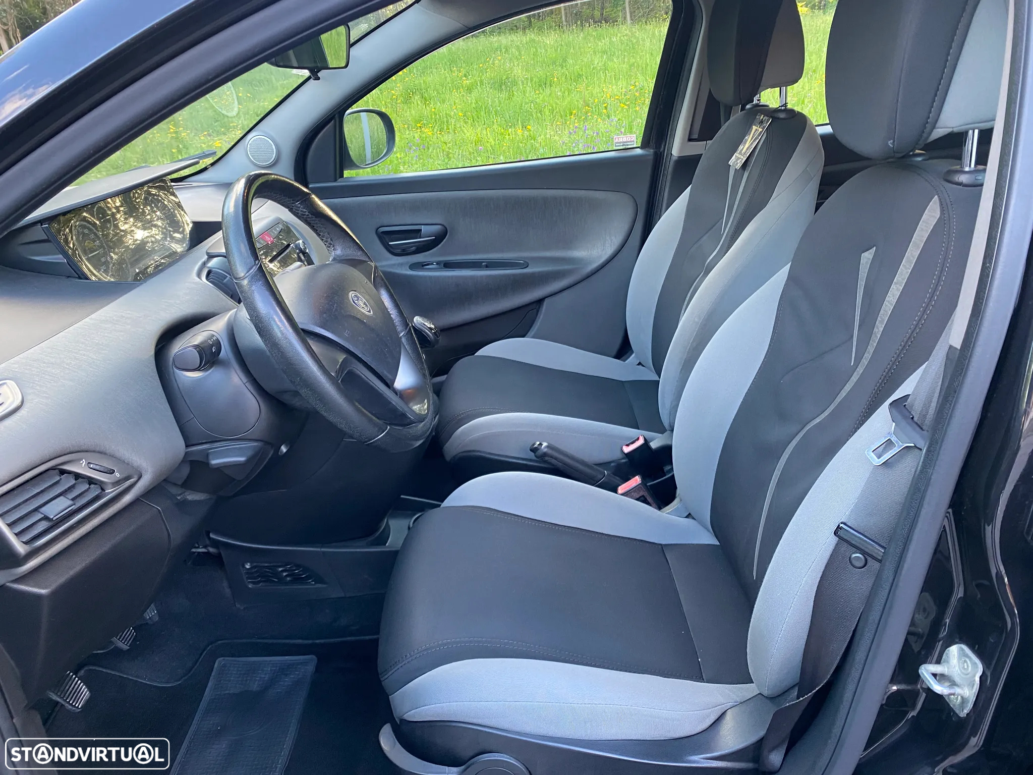 Lancia Ypsilon 1.2 S&S Fashion - 32