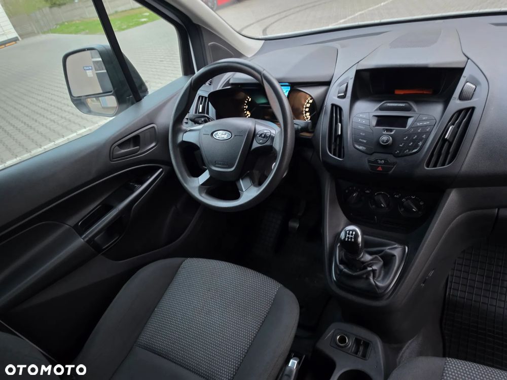 Ford Transit Connect - 15