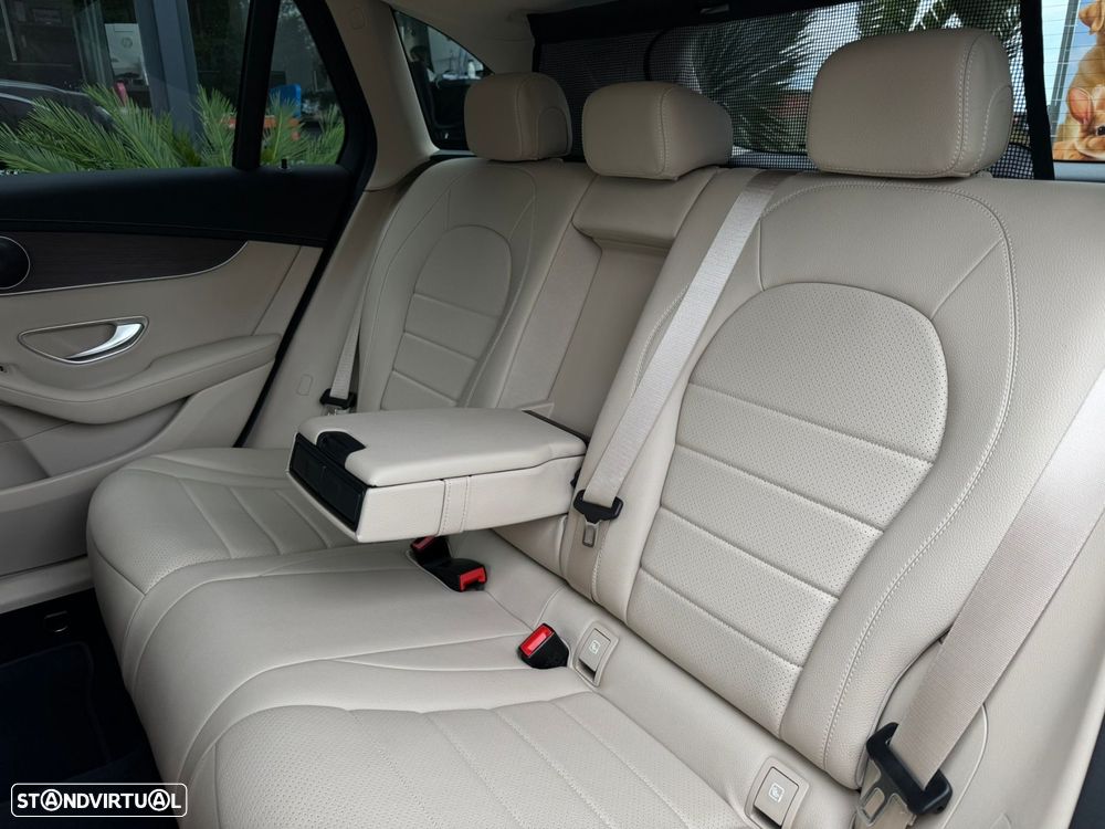 Mercedes-Benz GLC 300 d 4Matic - 19