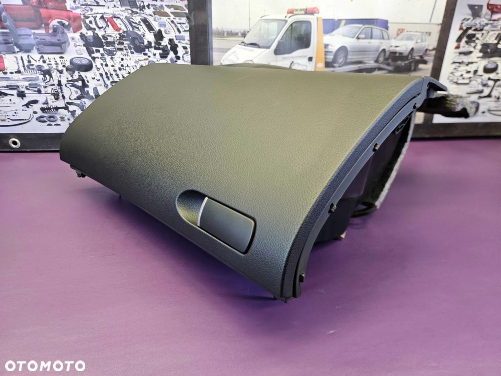 Schowek Pasażera 8E1857035 C Osłona Klapa Ciemny Soul Europa Audi A4 B6 B7 Seat Exeo - 7