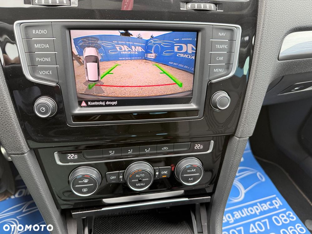 Volkswagen Golf 1.2 TSI BlueMotion Technology Allstar - 24