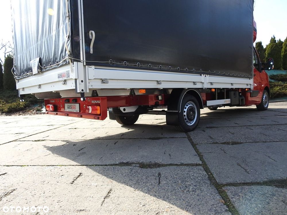 Renault MASTER PLANDEKA 10 PALET WEBASTO TEMPOMAT KLIMATYZACJA LEDY PNEUMATYKA  165KM - 24