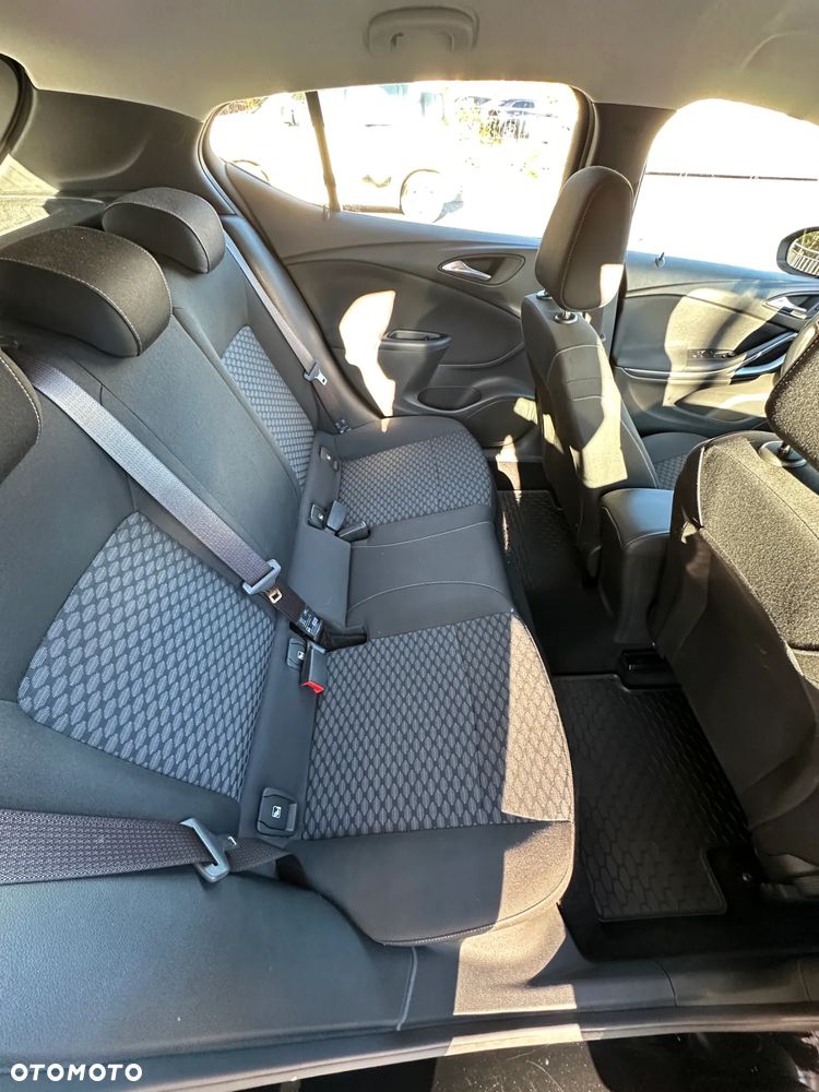 Opel Astra V 1.2 T S&S - 7