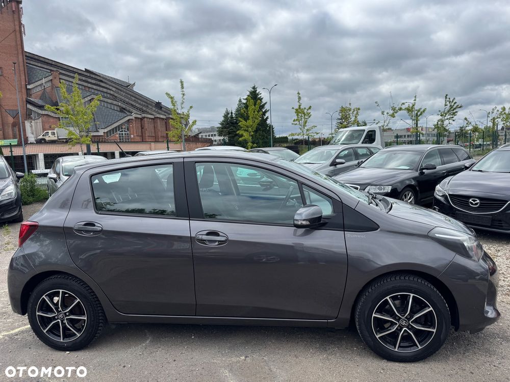 Toyota Yaris 1.33 VVT-i Style - 5