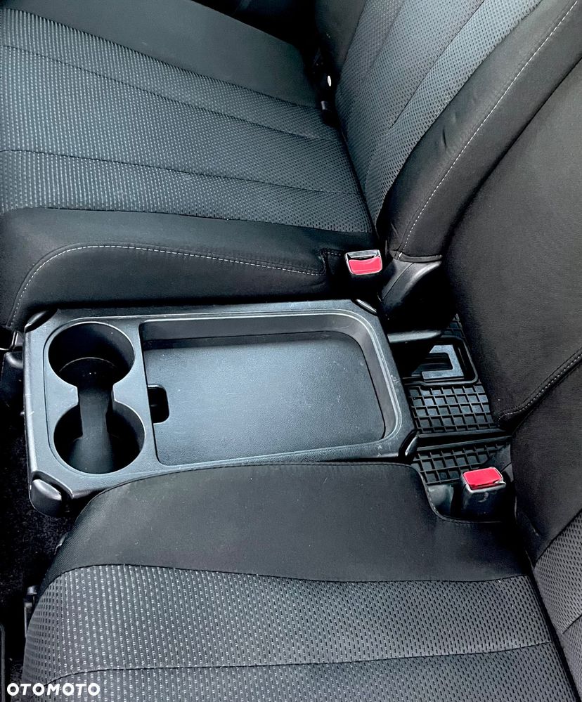 Mazda 5 - 18