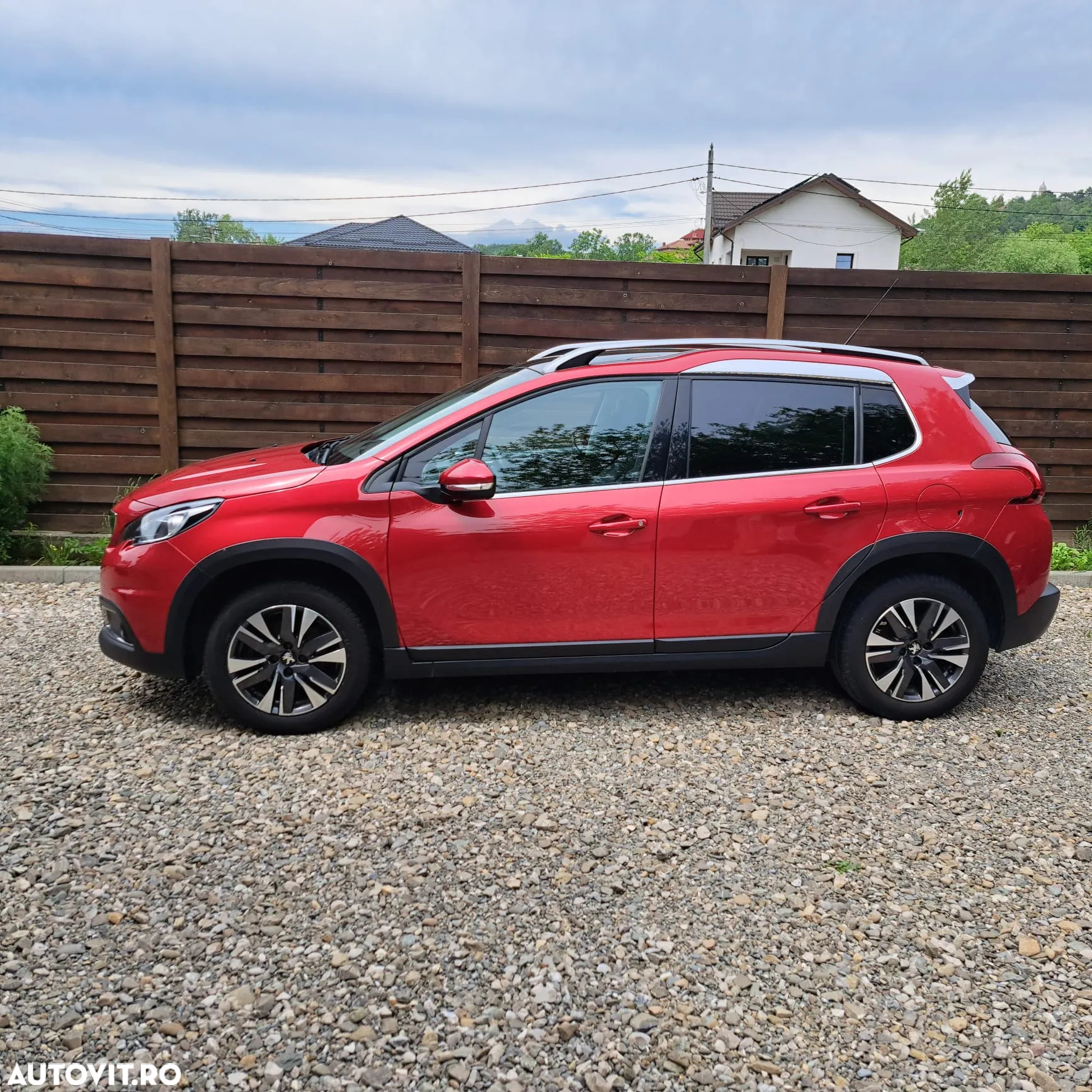 Peugeot 2008 PureTech 110 Stop&Start Allure - 3