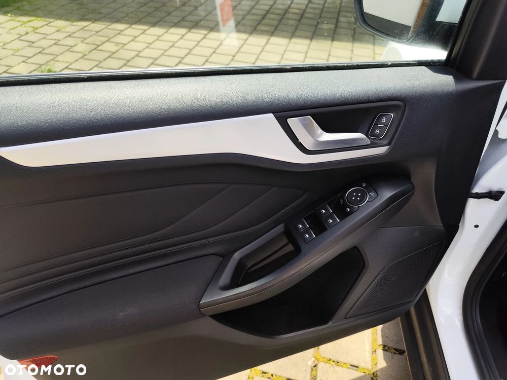 Ford Focus - 20