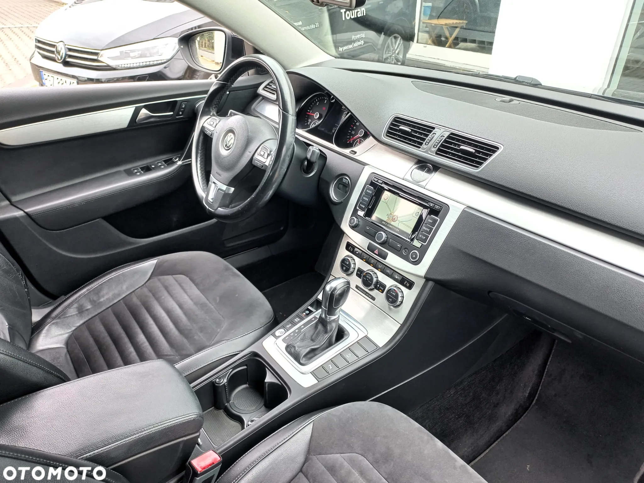 Volkswagen Passat 2.0 TDI Highline DSG - 11