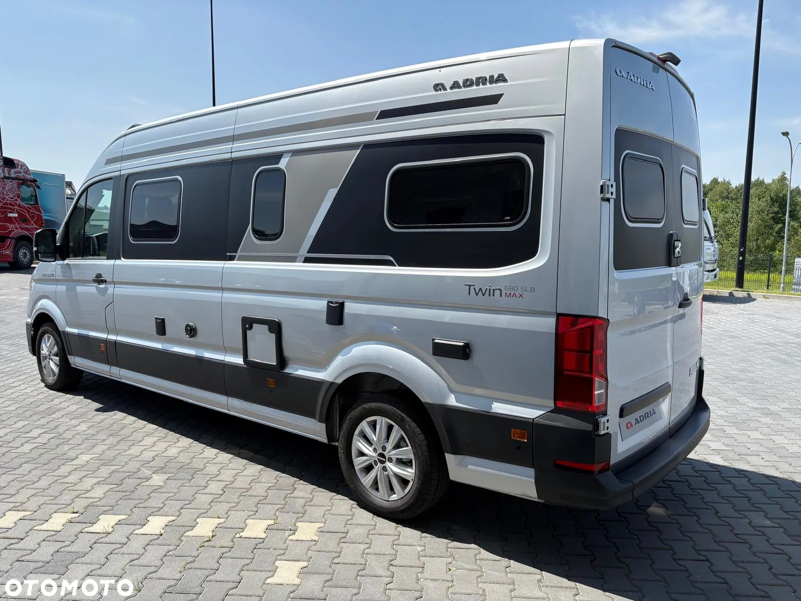 Adria Twin Max 680 SLB - 3
