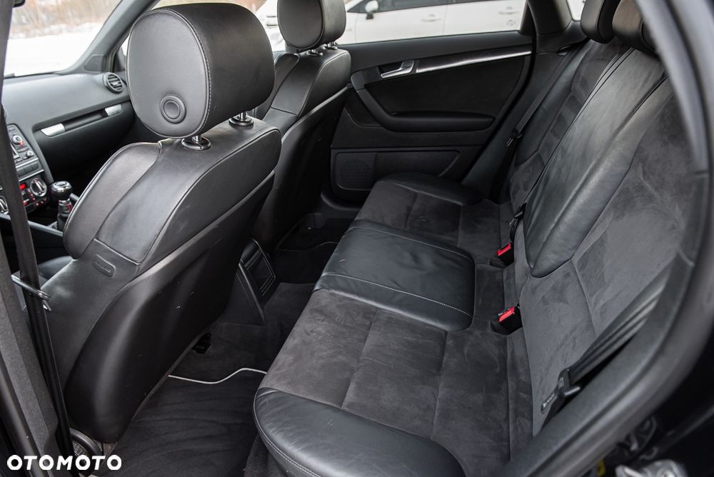 Audi S3 Sportback Standard - 26