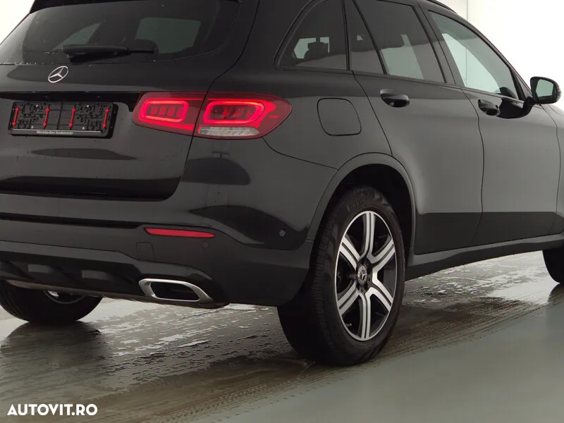 Mercedes-Benz GLC 200 4MATIC - 11