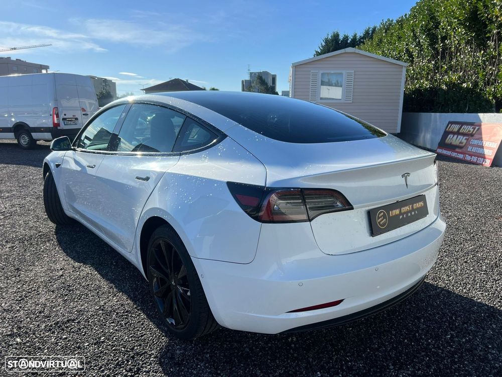 Tesla Model 3 Tração Traseira - 4