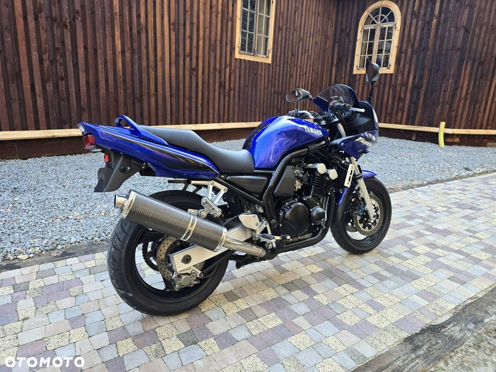 Yamaha Inny - 12