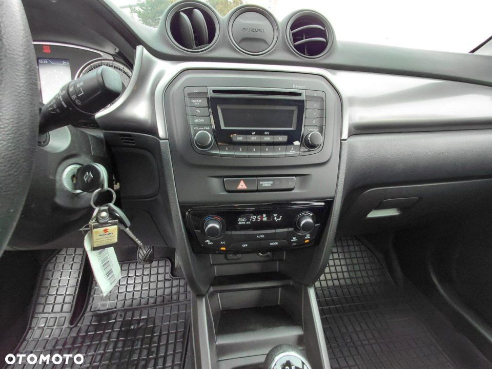 Suzuki Vitara - 9