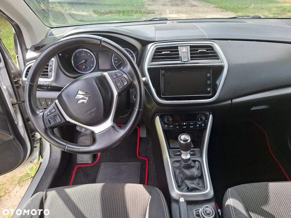 Suzuki SX4 S-Cross 1.6 DDiS Premium 4WD - 15